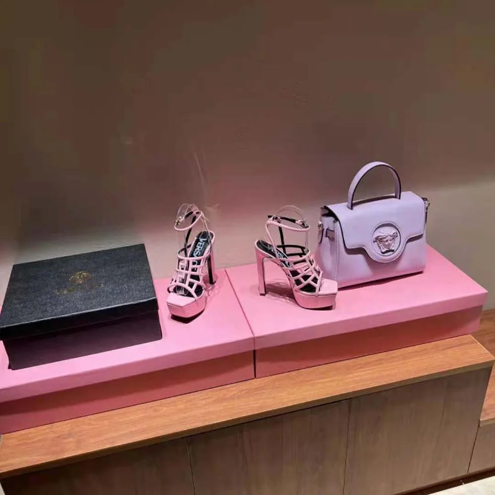 Versace Greca Maze Sandals in 15cm Heel Height for Women in Pink Versace Greca Maze Sandals in 15cm Heel Height for Women in Pink