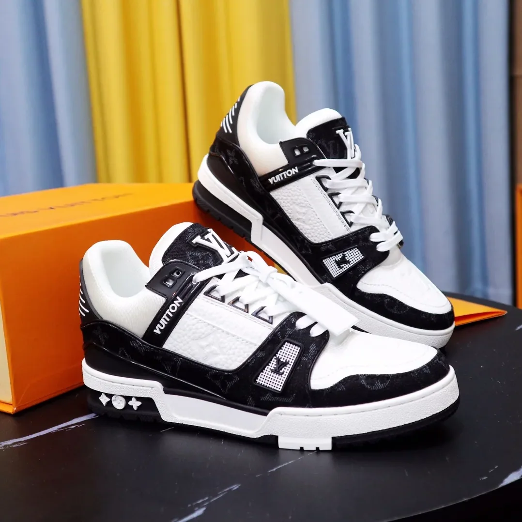 Louis Vuitton Trainer Sneaker Mix Of Materials Black in White