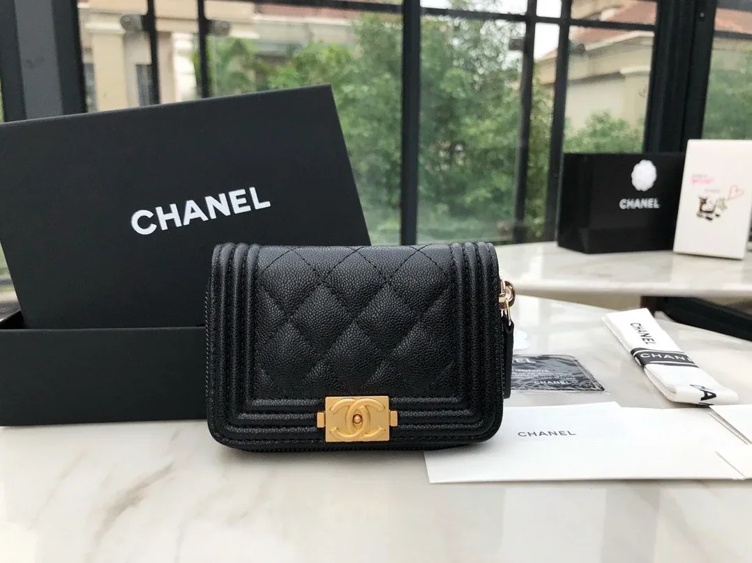 Chanel CO-CO Boy Chanel Zipped Coin Purse in Gold Toned Hardware Black Chanel CO-CO Boy Chanel Zipped Coin Purse in Gold Toned Hardware Black