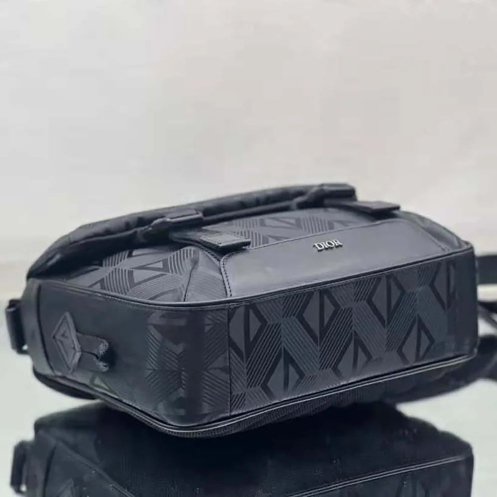 Dior Explorer Messenger Bag Black CD Diamond Mirage Ski Capsule Nylon for Men