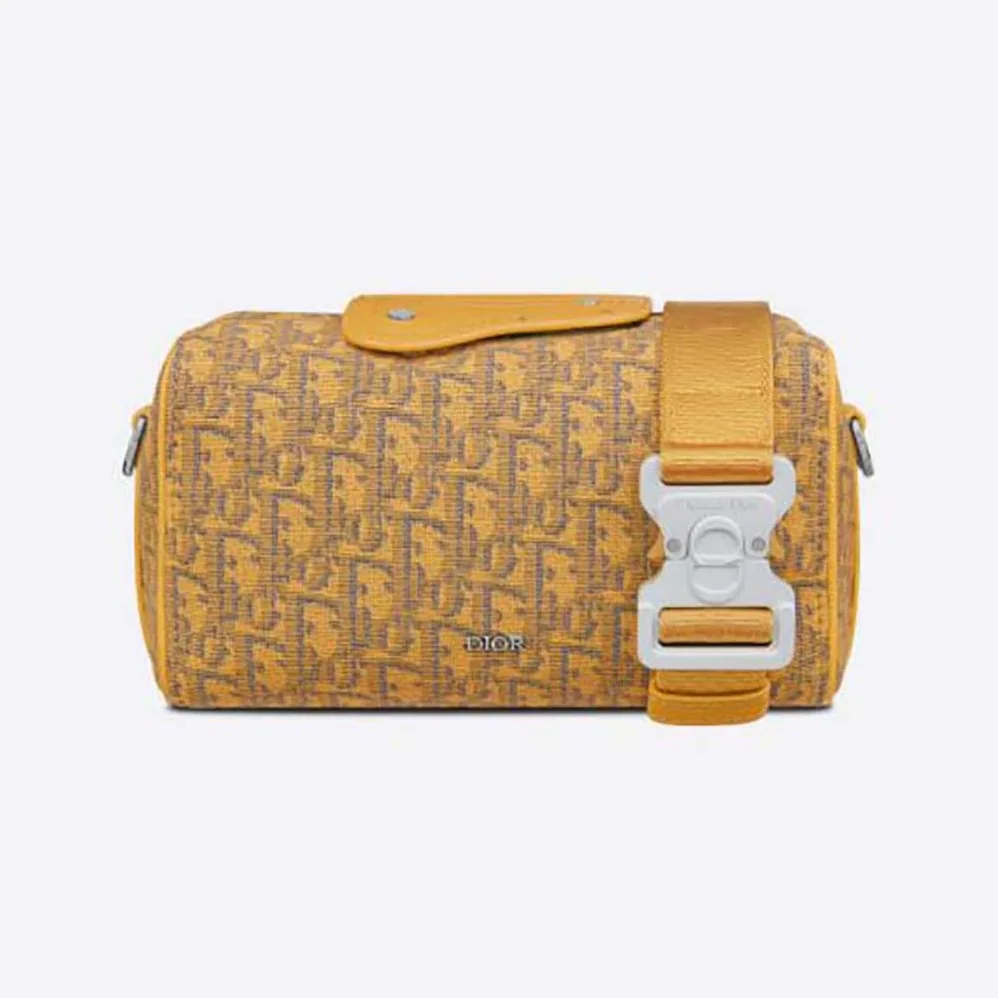 Dior Lingot 22 Bag Gold for Men in Tone Dior Oblique Jacquard Dior Lingot 22 Bag Gold for Men in Tone Dior Oblique Jacquard