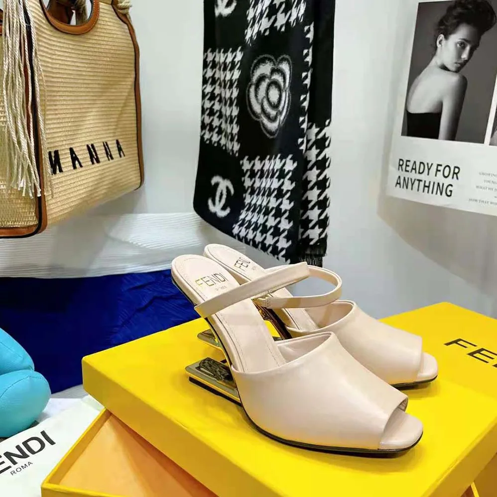 Fendi First Pink Leather High for Women in Heeled Sandals Fendi First Pink Leather High for Women in Heeled Sandals