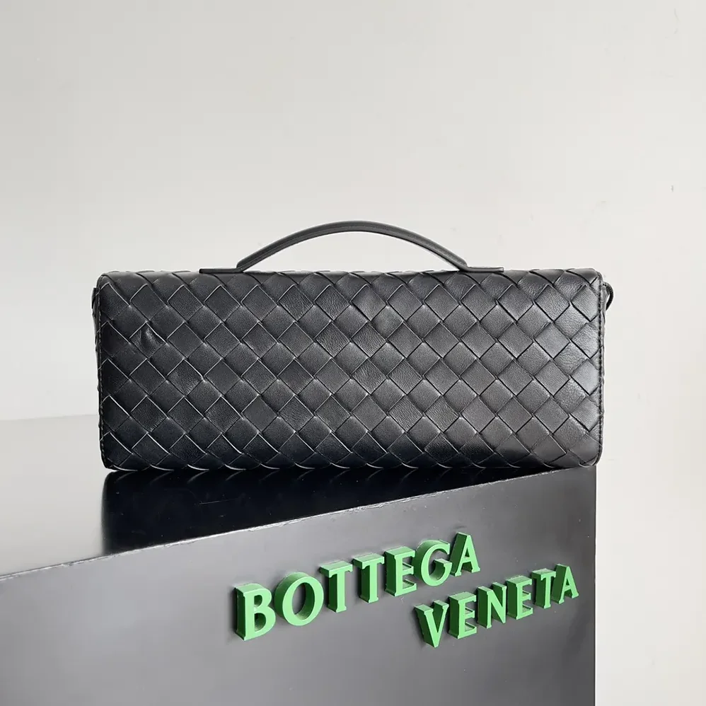 Bottega Veneta Long Clutch Andiamo With Handle for Women in Black Bottega Veneta Long Clutch Andiamo With Handle for Women in Black