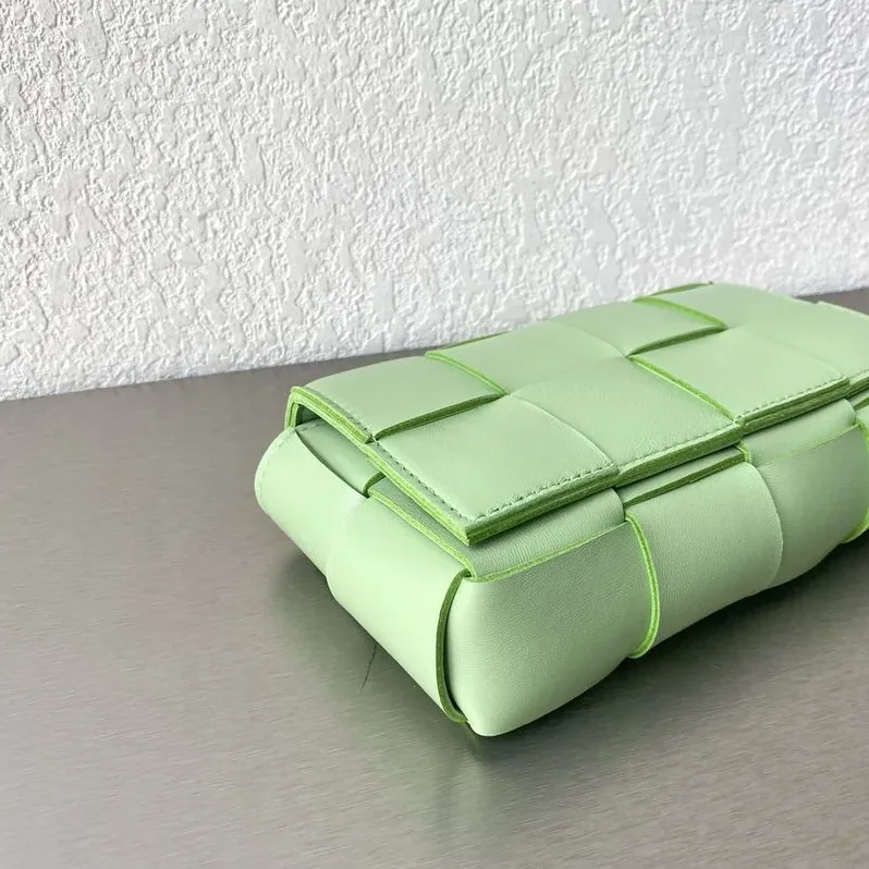 Bottega Veneta Belt Cassette Banana Green