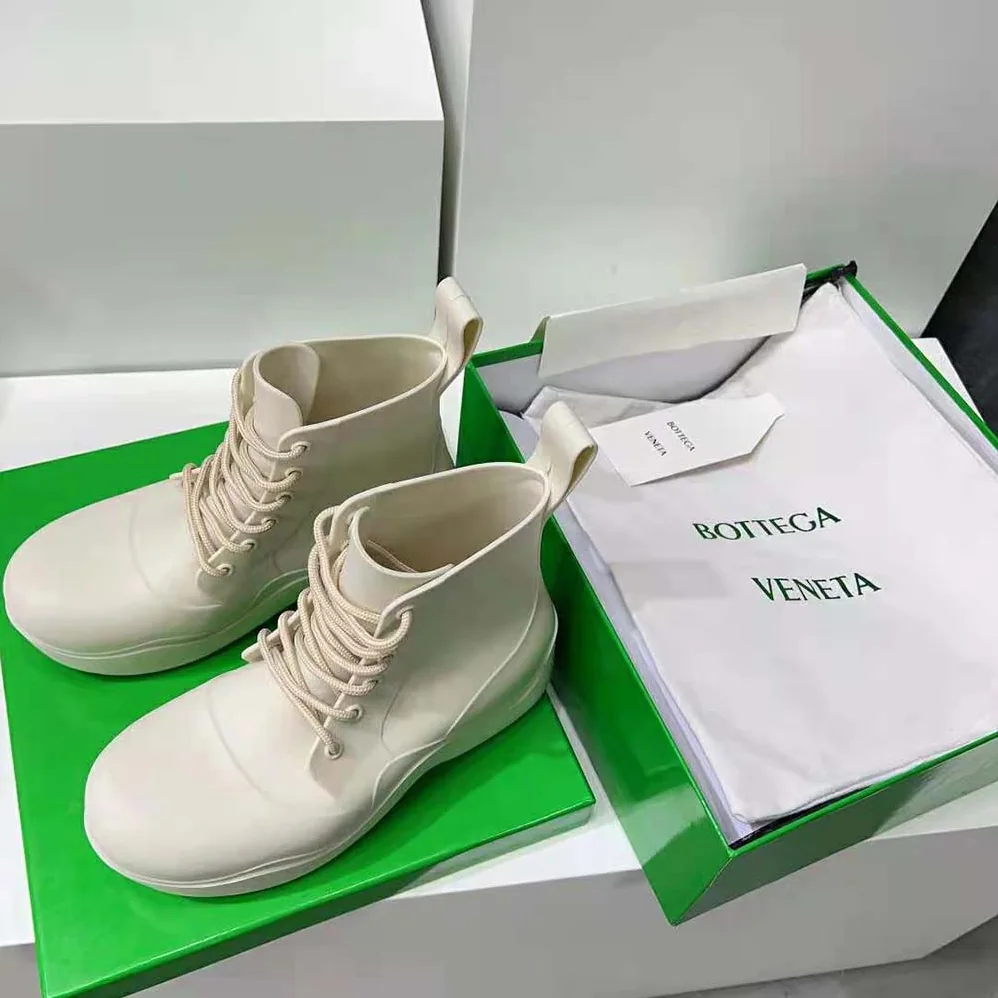 Bottega Veneta Puddle Lace-Up Ankle Boot for Unisex in White Bottega Veneta Puddle Lace-Up Ankle Boot for Unisex in White
