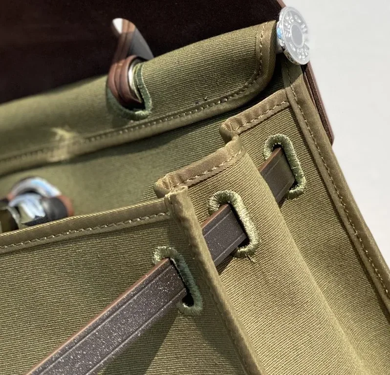 Hermes Herbag Zip Bag Dark Green Moss, Silver Toned Hardware Bag Hermes Herbag Zip Bag Dark Green Moss, Silver Toned Hardware Bag