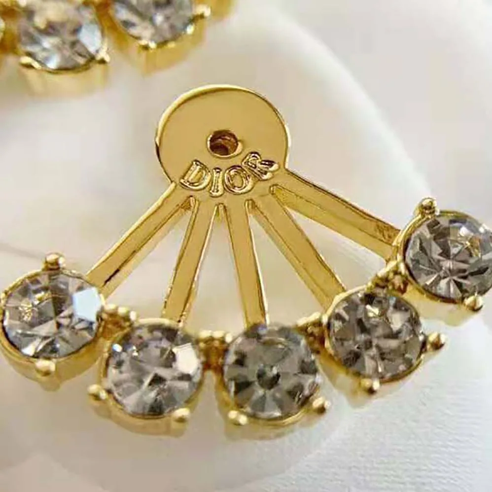 Dior Petit CD Earrings Gold for Women in Finish Metal Dior Petit CD Earrings Gold for Women in Finish Metal