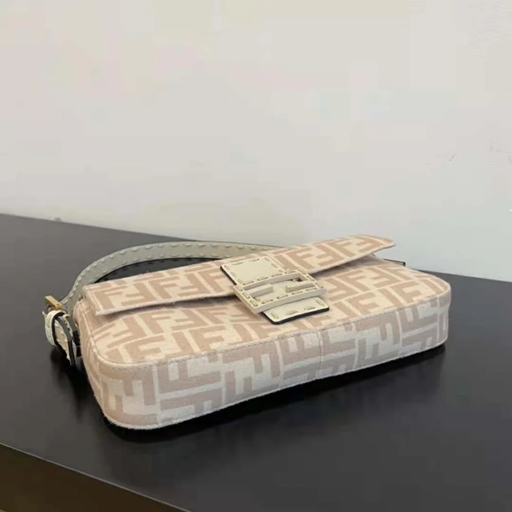 Fendi Medium Baguette 1997 Beige FF Wool Bag for Women Fendi Medium Baguette 1997 Beige FF Wool Bag for Women