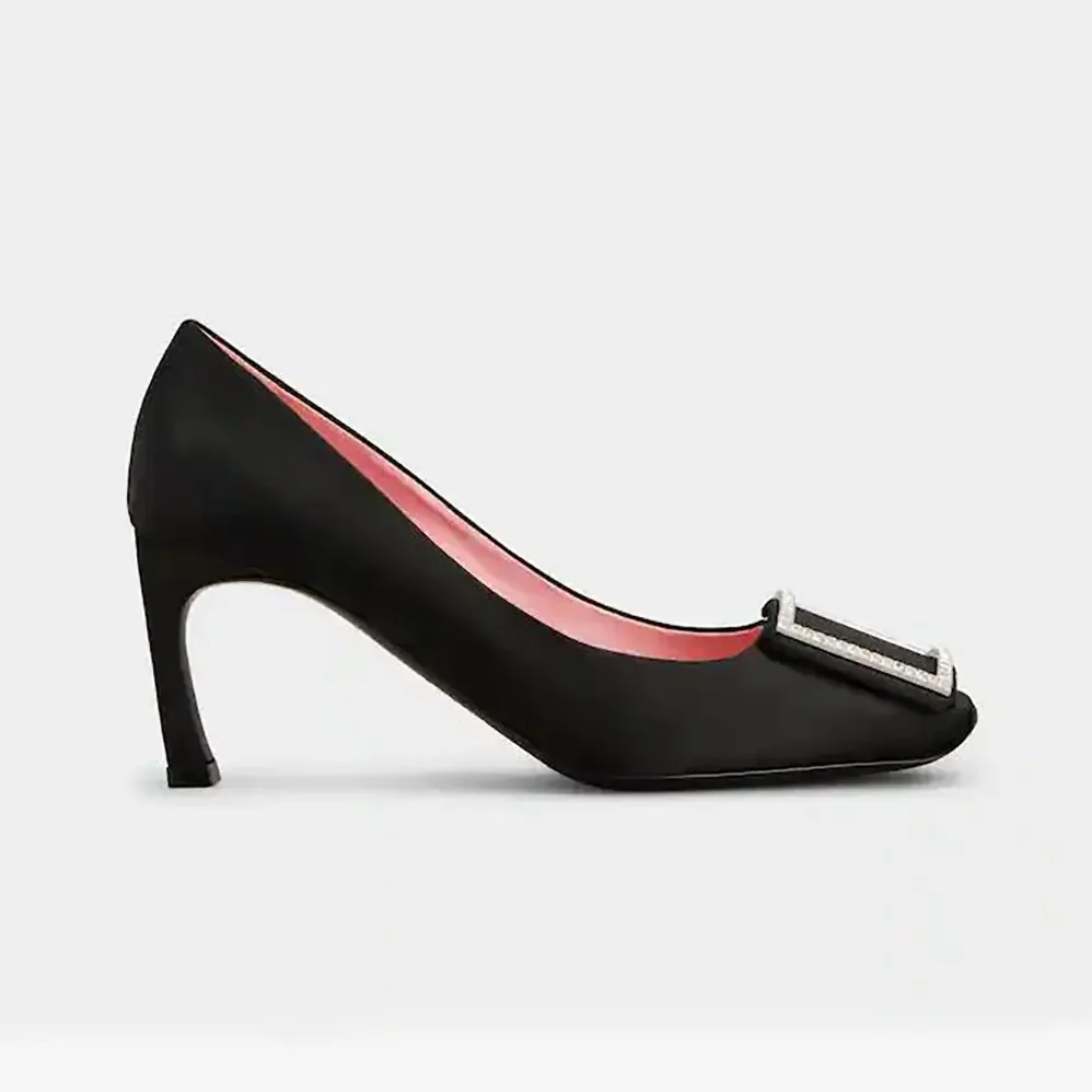 Roger Vivier Trompette Pumps in Satin for Women in Black