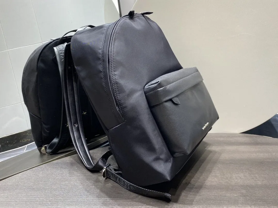 Givenchy Essentiel U Backpack Black , Backpacks in GVC