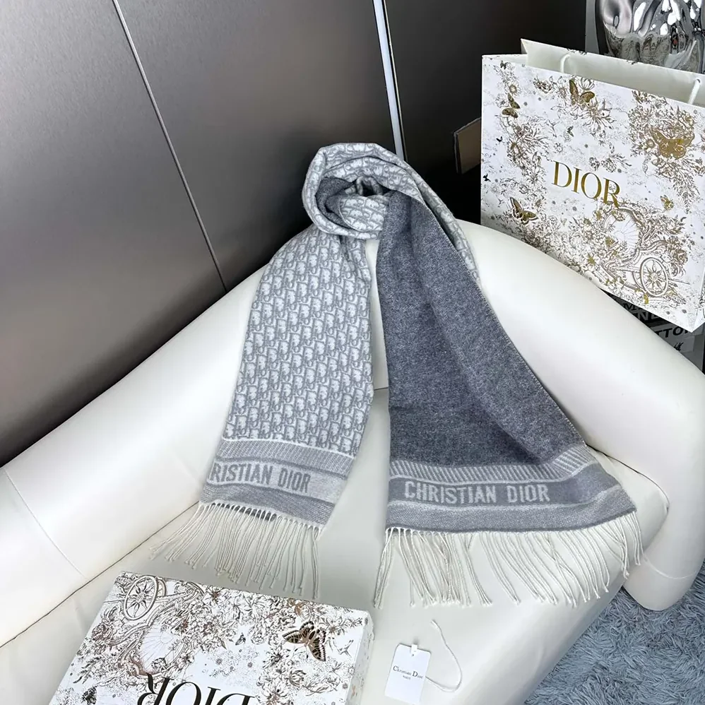 Dior Oblique Scarf Ecru and Gray Cashmere for Unisex Dior Oblique Scarf Ecru and Gray Cashmere for Unisex
