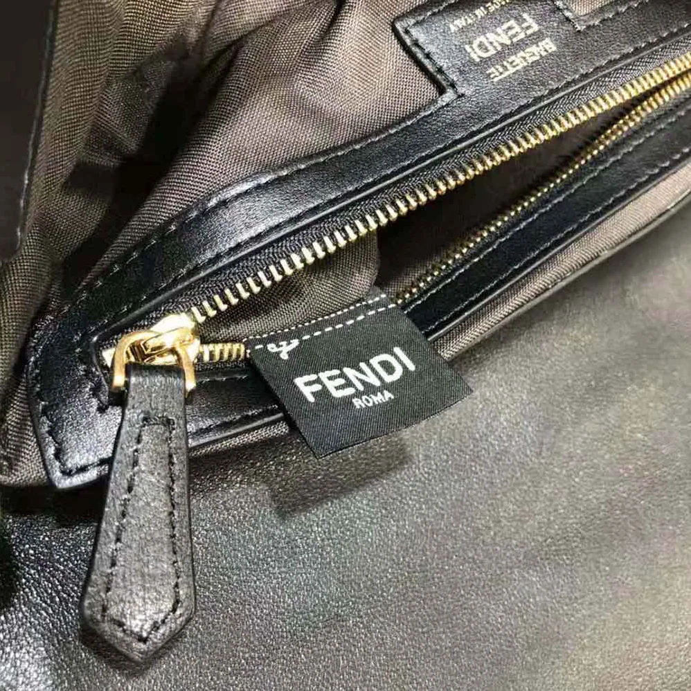Fendi Iconic Medium Baguette Black Leather Bag for Women Fendi Iconic Medium Baguette Black Leather Bag for Women