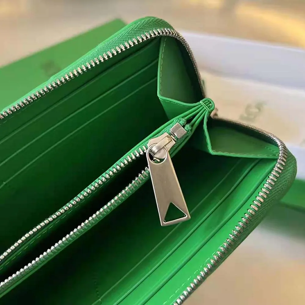 Bottega Veneta Intrecciato Zip Around Wallet for Unisex in Green