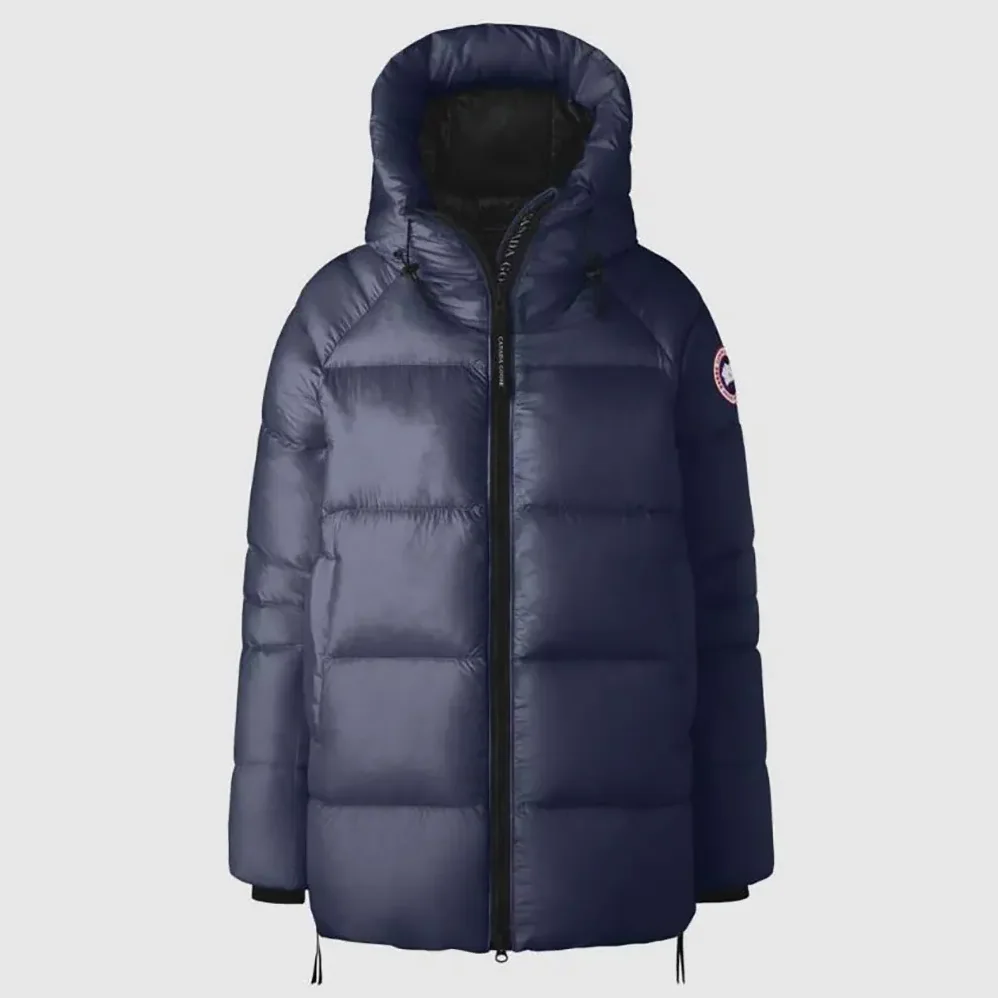 Canada Goose Cypress Puffer with Recycled Feather-Light-Ripstop for Women in Navy Canada Goose Cypress Puffer with Recycled Feather-Light-Ripstop for Women in Navy