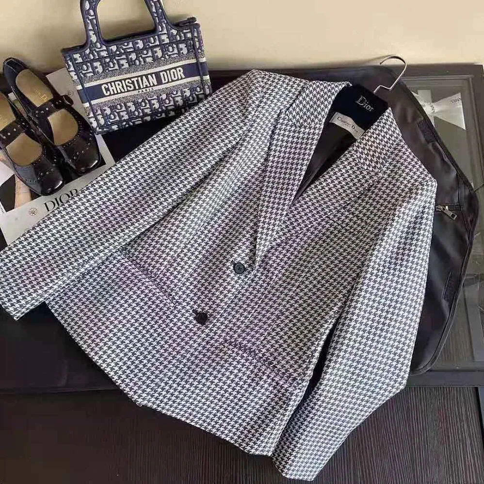 Dior Fitted Jacket Black and White Wool Twill and Silk with Micro Houndstooth Motif for Women