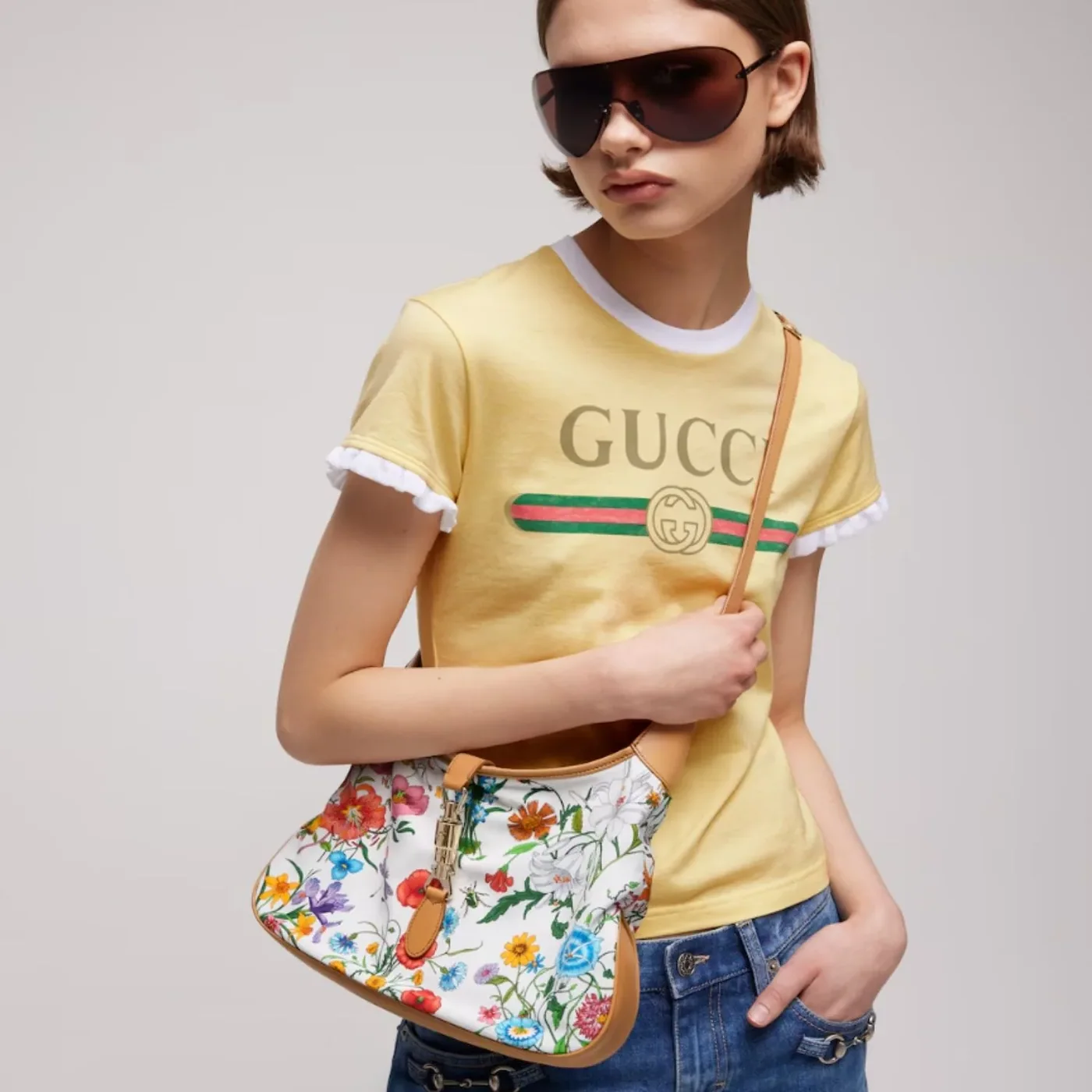Gucci Jackie 1961 Medium Shoulder Bag in White/ Multicolor Gold Hardware Gucci Jackie 1961 Medium Shoulder Bag in White/ Multicolor Gold Hardware