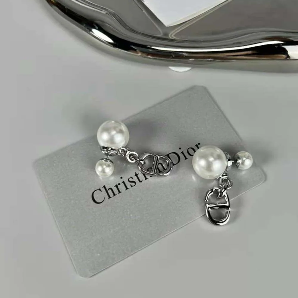 Dior Tribales Earrings Silver-Finish Metal with White Resin Pearls for Women Dior Tribales Earrings Silver-Finish Metal with White Resin Pearls for Women