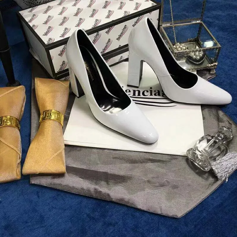 Balenciaga Shoes Round Toe Glazed Calfskin Pumps 110mm Heel for Women in White Balenciaga Shoes Round Toe Glazed Calfskin Pumps 110mm Heel for Women in White