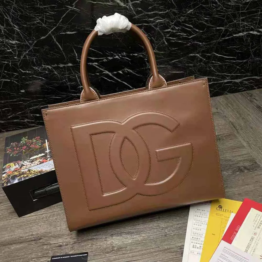 Dolce Gabbana D&G Small Calfskin DG Daily Shopper for Women in Brown Dolce Gabbana D&G Small Calfskin DG Daily Shopper for Women in Brown