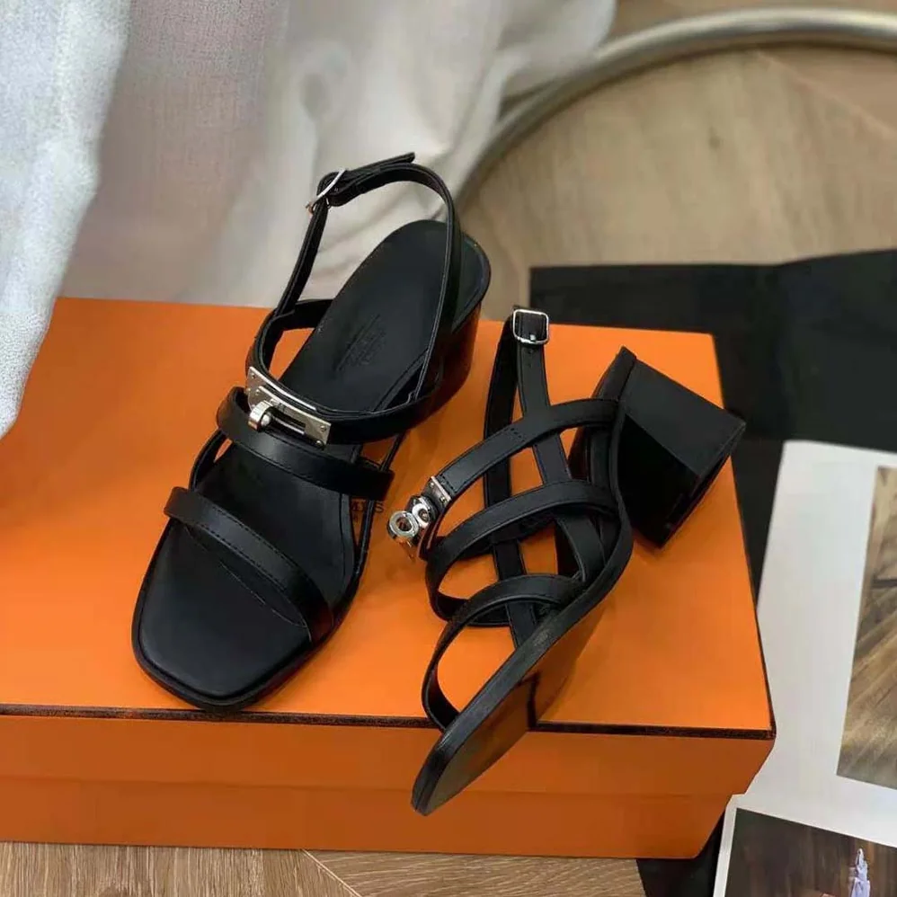 Hermes Eve 60 Sandal in Calfskin Leather for Women in Black Hermes Eve 60 Sandal in Calfskin Leather for Women in Black