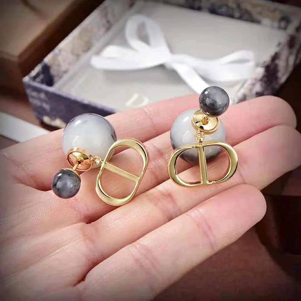 Dior Tribales Earrings Gold-Finish Metal and Black Jasper Pearls for Women Dior Tribales Earrings Gold-Finish Metal and Black Jasper Pearls for Women