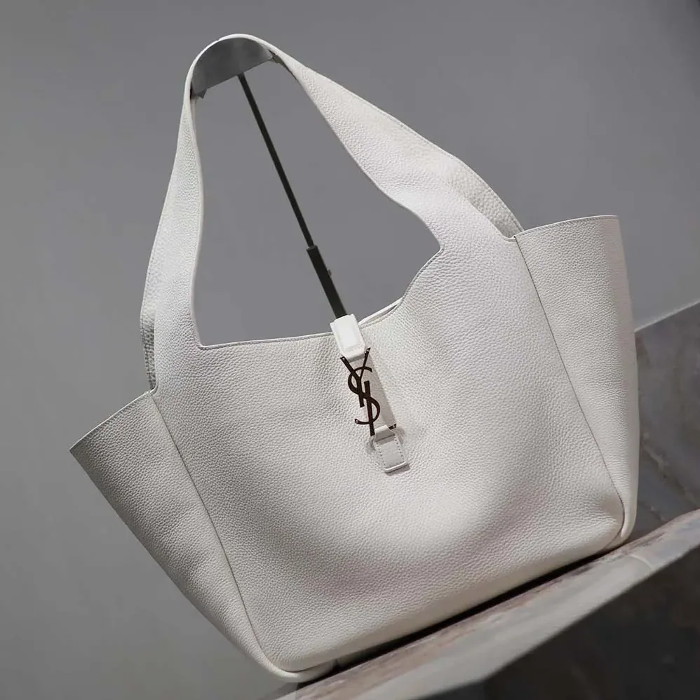 Saint Laurent YSL Le 5 à 7 Bea in Grained Leather for Women in White Saint Laurent YSL Le 5 à 7 Bea in Grained Leather for Women in White