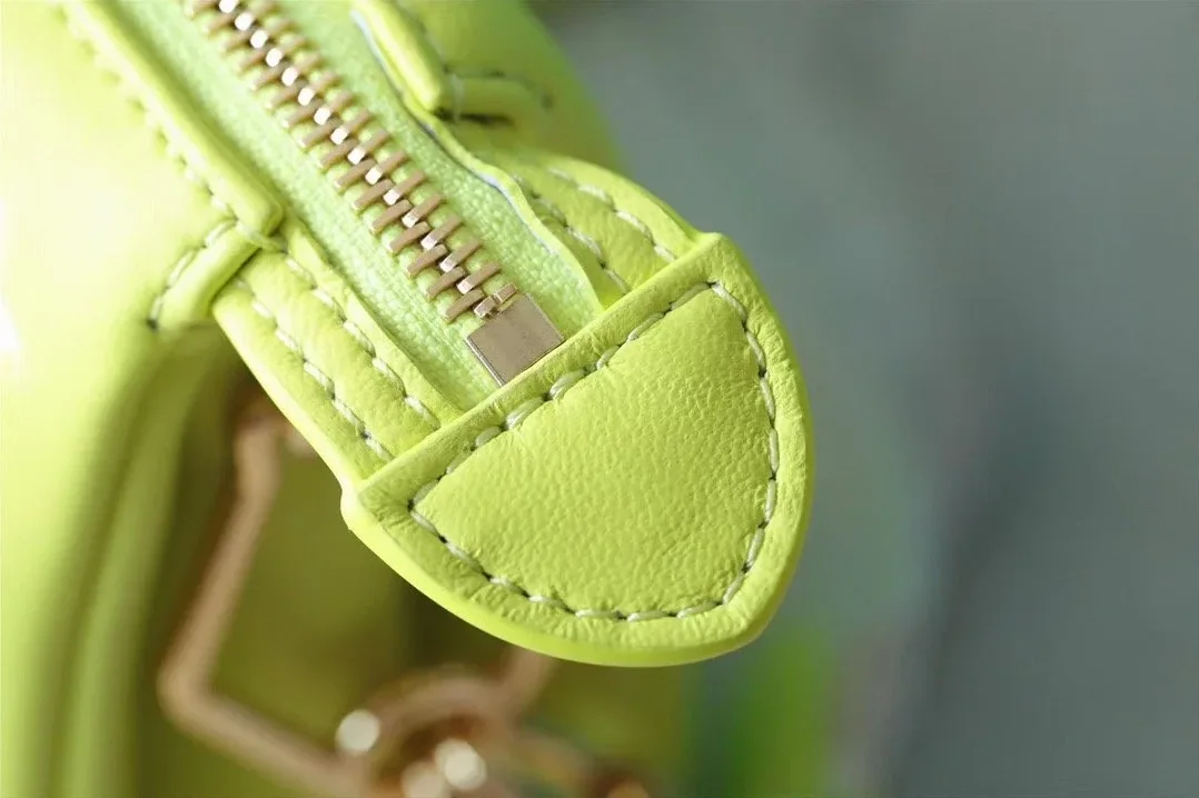 Louis Vuitton Coussin PM Shoulder Bag in Monogram Yellow Gold Hardware Louis Vuitton Coussin PM Shoulder Bag in Monogram Yellow Gold Hardware