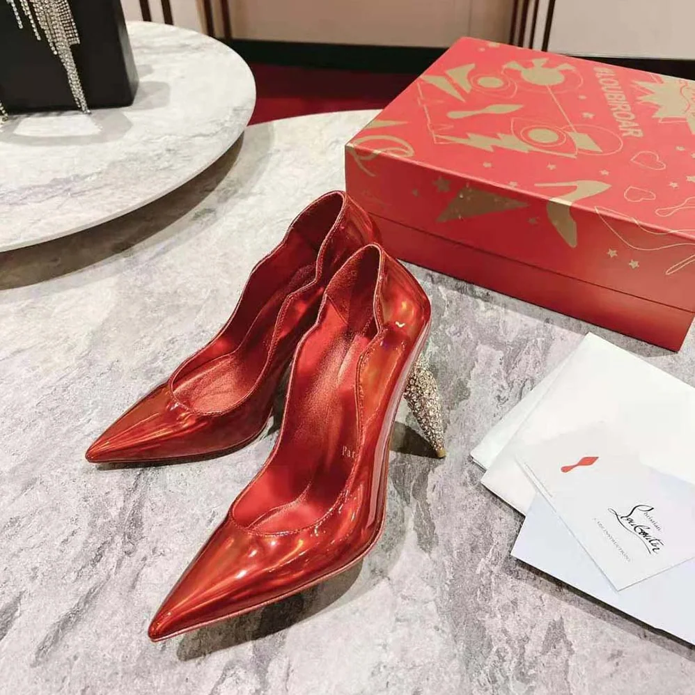 Christian Louboutin Lipstrass Pump 100 mm Heel Height for Women in Red Christian Louboutin Lipstrass Pump 100 mm Heel Height for Women in Red
