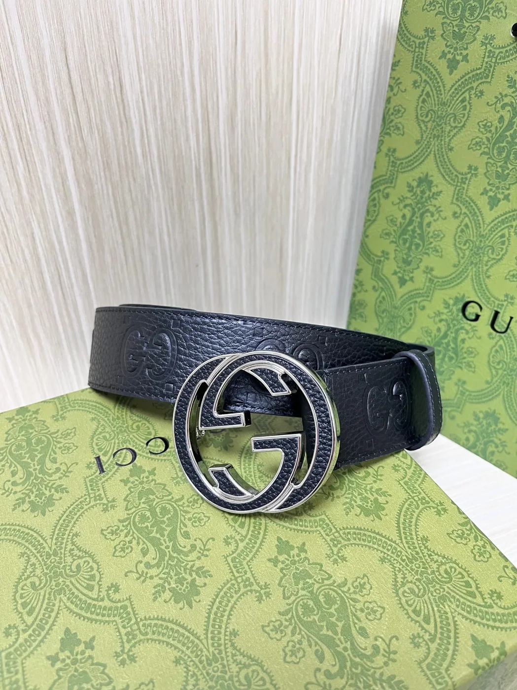 Gucci GG Marmont Circle Buckle Belt Black Leather With Silver Trim