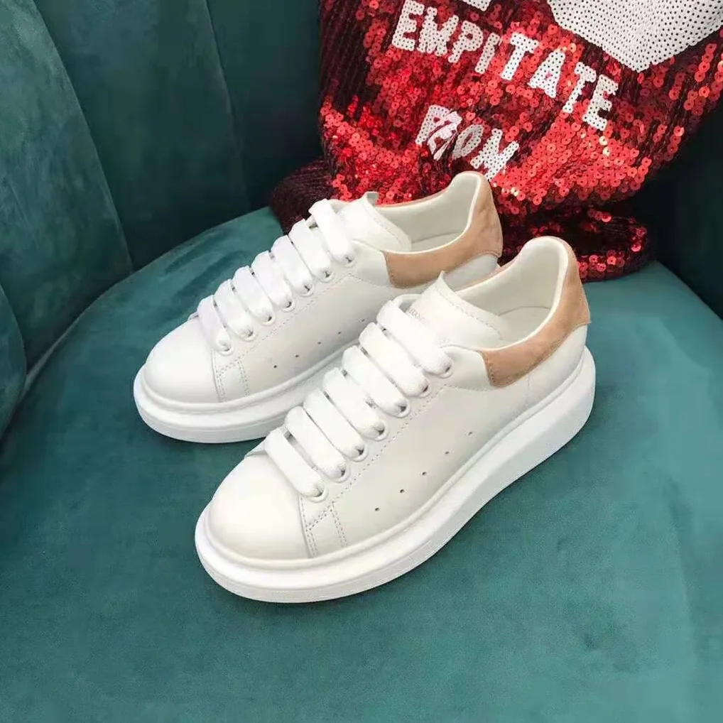 Alexander McQueen Oversized White Smooth Calf Leather Lace for Women in Up Sneaker Alexander McQueen Oversized White Smooth Calf Leather Lace for Women in Up Sneaker