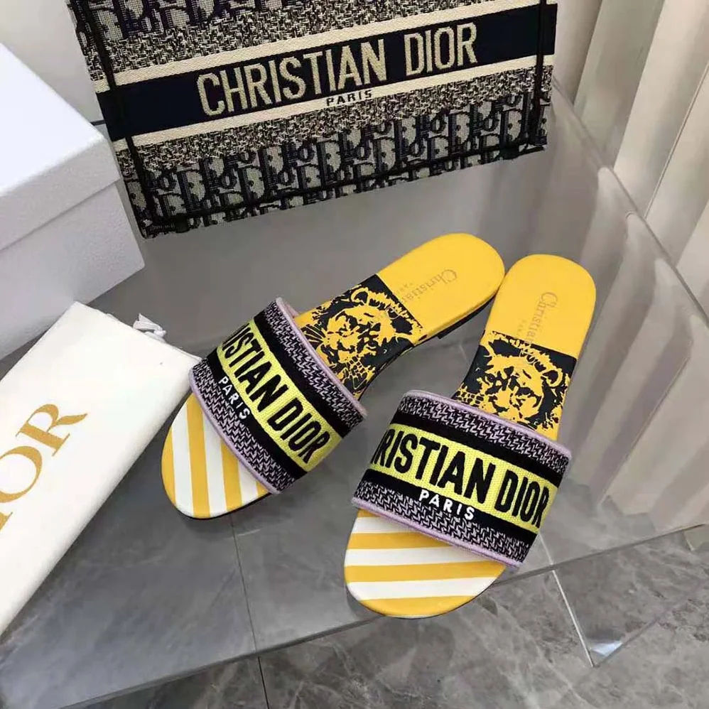 Dior Dway Slide Bright Yellow and Pink D for Women in Jungle Pop Cotton Embroidery Dior Dway Slide Bright Yellow and Pink D for Women in Jungle Pop Cotton Embroidery