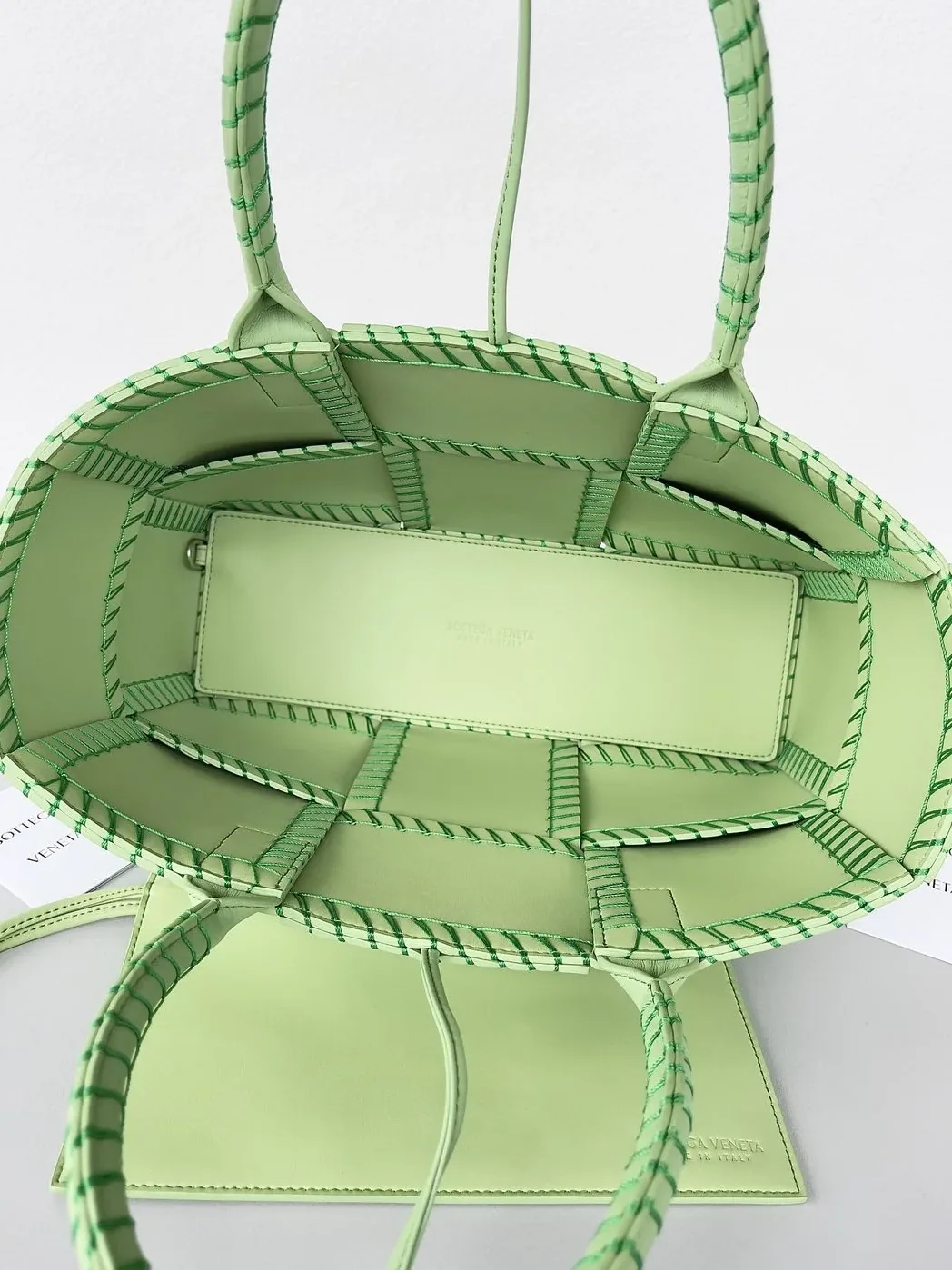 Bottega Veneta Small Arco Tote Bag Cream Bottega Veneta Small Arco Tote Bag Cream