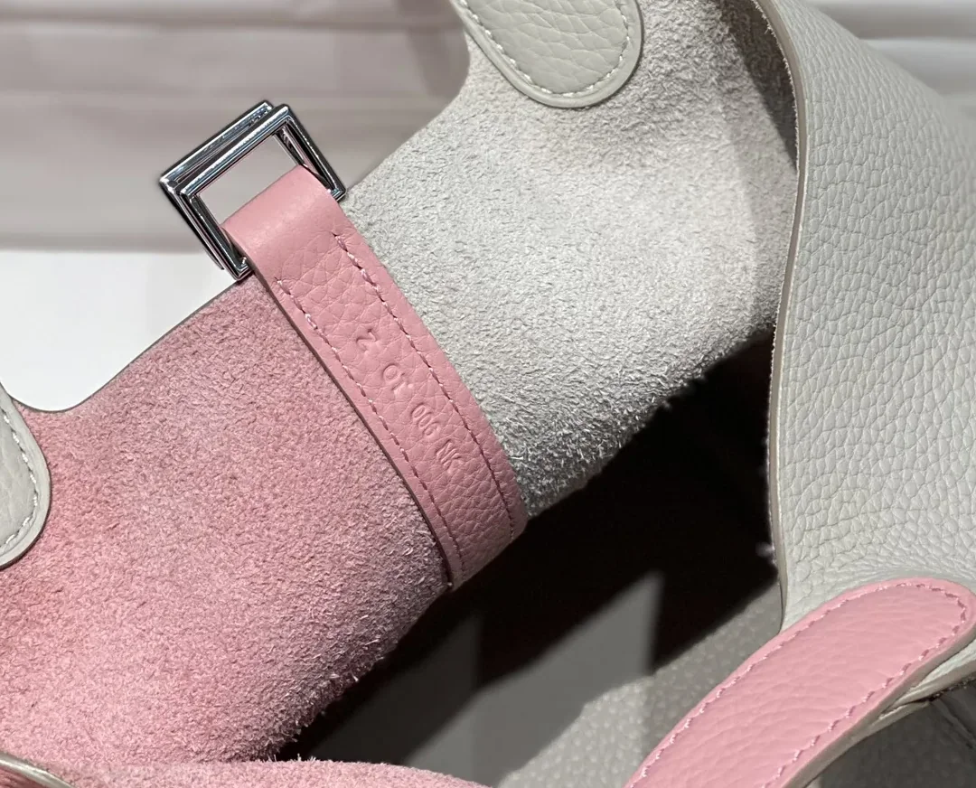 Hermes Picotin Lock 18 Bag Grey in Pink / Hermes Picotin Lock 18 Bag Grey in Pink /