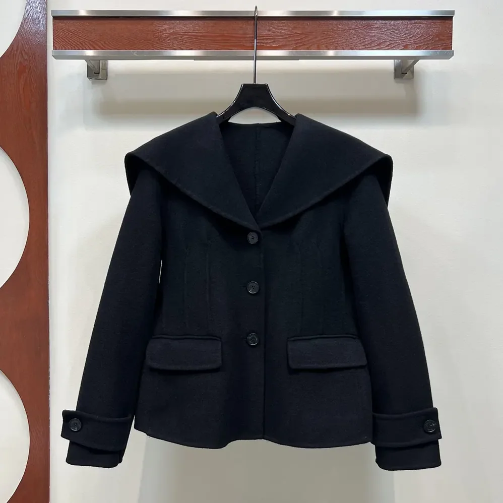 Dior Fitted Jacket with Sailor Collar Black Double-Sided Virgin Wool-Angora for Women in Blend Felt Dior Fitted Jacket with Sailor Collar Black Double-Sided Virgin Wool-Angora for Women in Blend Felt
