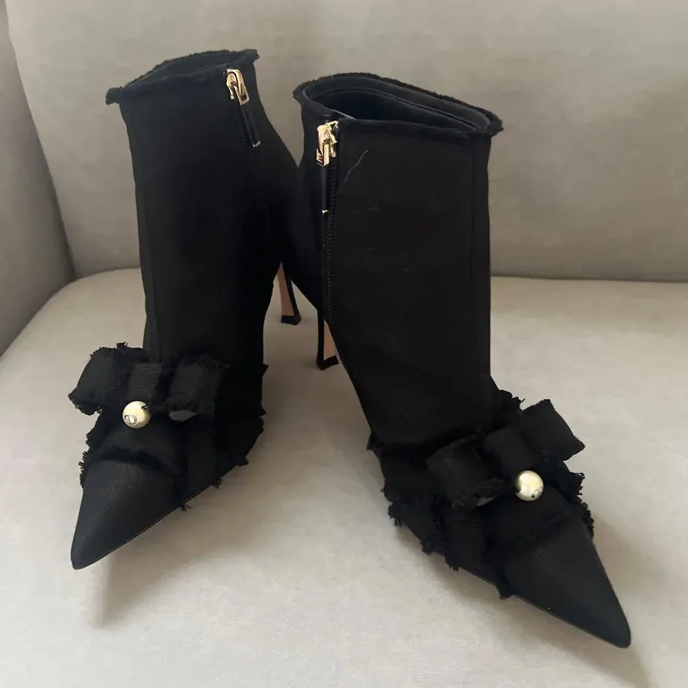 Dior Adiorable Pump Black Fringed Grosgrain Ankle Boots for Women Dior Adiorable Pump Black Fringed Grosgrain Ankle Boots for Women