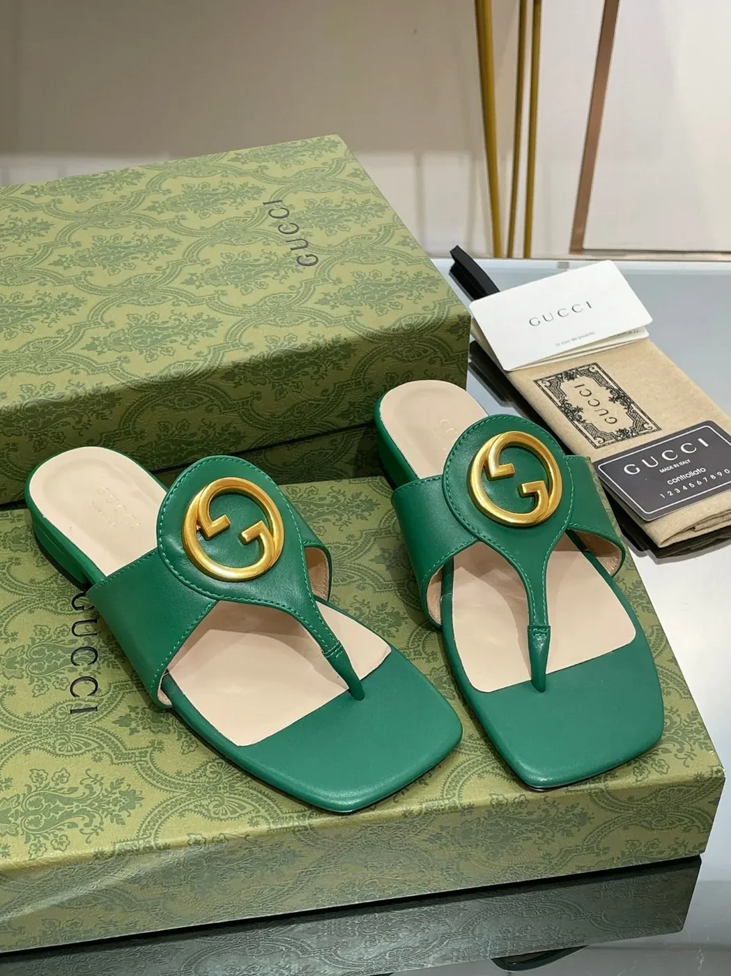 Gucci Blondie Thong Sandal Brown Gucci Blondie Thong Sandal Brown