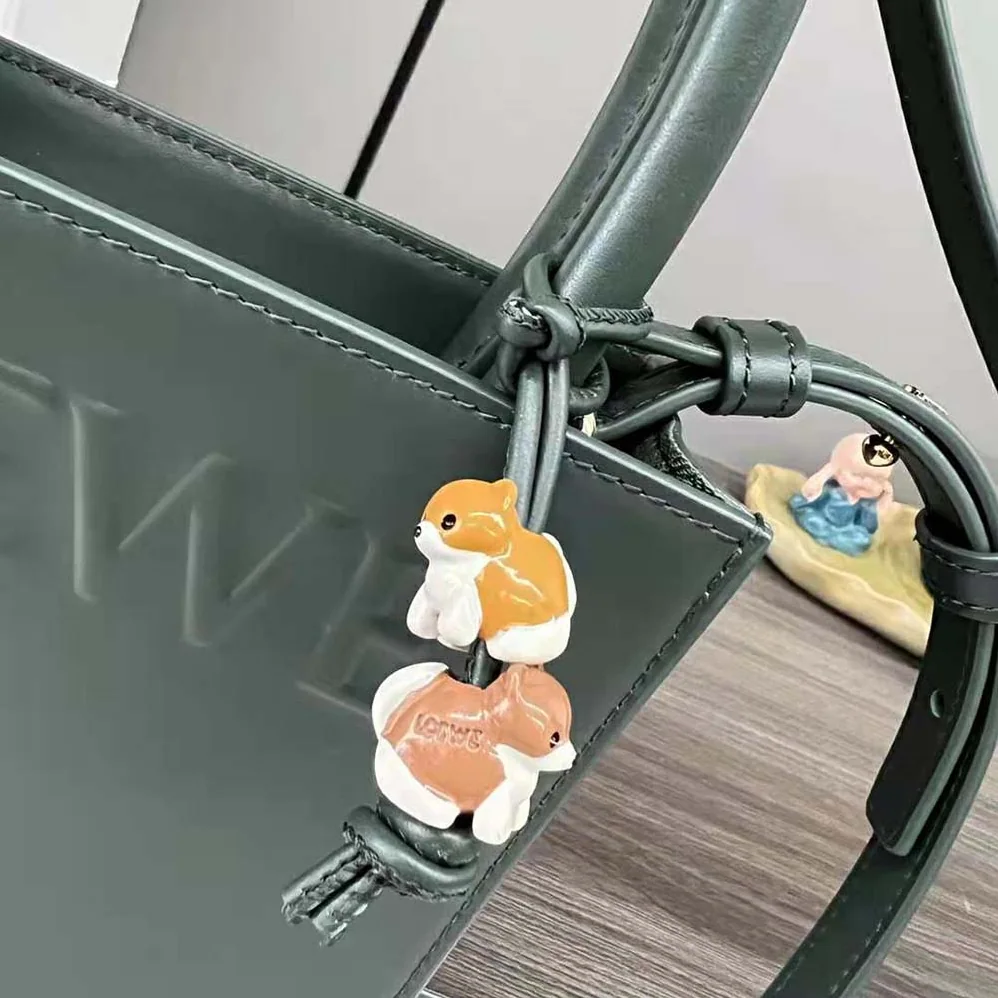 Loewe Standard A5 Tote in Sleek Calfskin for Women in Green Loewe Standard A5 Tote in Sleek Calfskin for Women in Green
