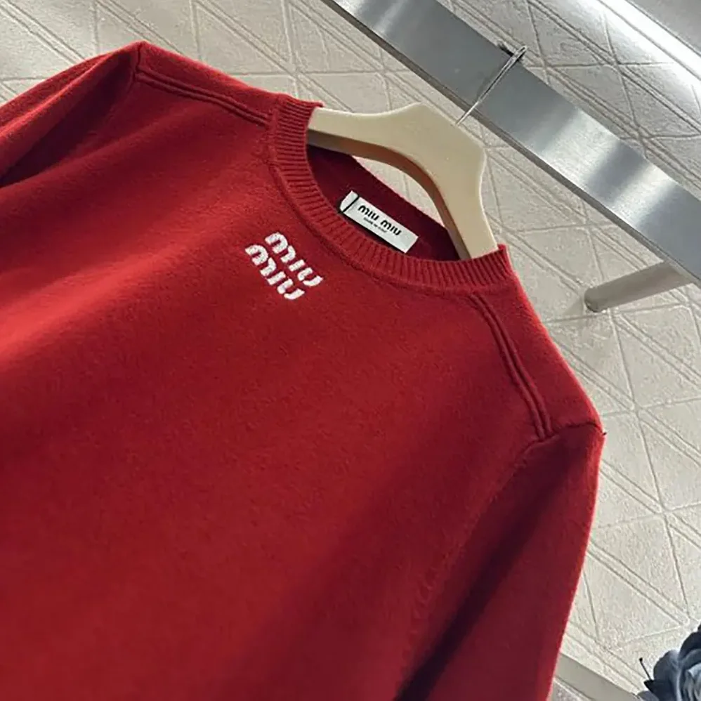 Miu Miu Cashmere Crew-Neck Sweater for Women in Red