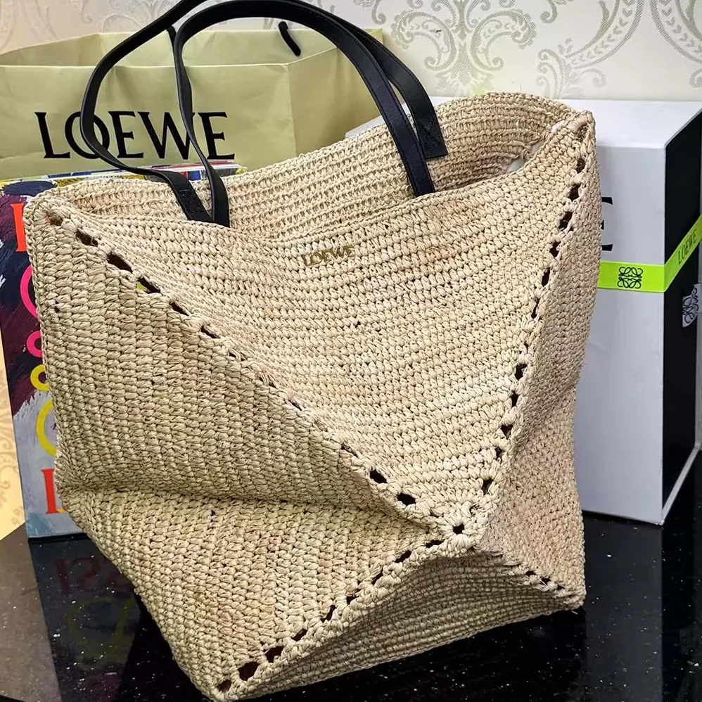 Loewe XL Puzzle Fold Tote in Raffia for Women Loewe XL Puzzle Fold Tote in Raffia for Women
