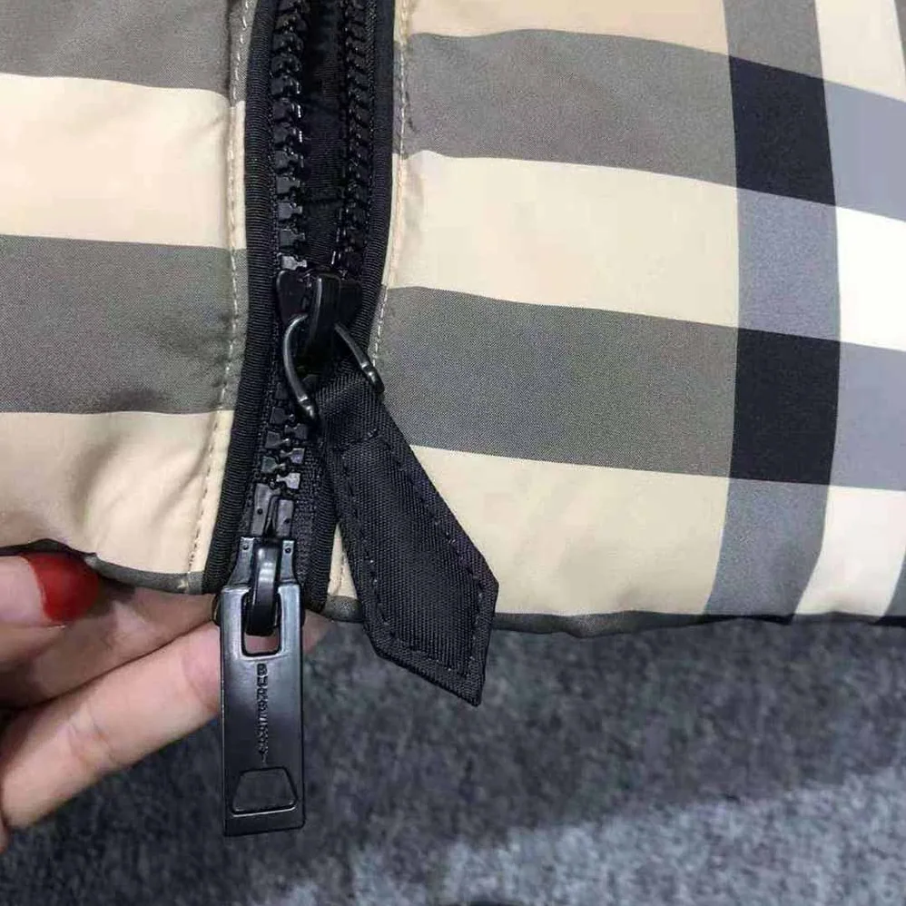 Burberry Check Recycled Polyester Cropped Puffer Jacket for Women Burberry Check Recycled Polyester Cropped Puffer Jacket for Women