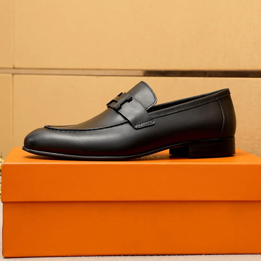 Hermes Honore Loafer in Calfskin for Men in Black