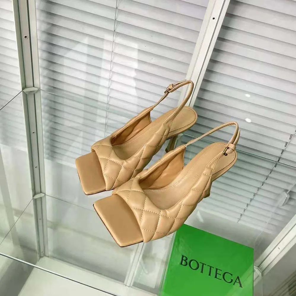 Bottega Veneta Padded Slingback Sandal in 9 cm Heel Height for Women in Beige Bottega Veneta Padded Slingback Sandal in 9 cm Heel Height for Women in Beige