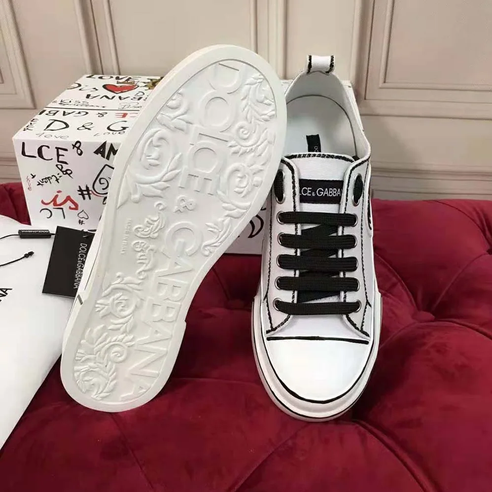 Dolce Gabbana D&G Hand-painted Canvas Portofino Light Sneakers for Women in White Dolce Gabbana D&G Hand-painted Canvas Portofino Light Sneakers for Women in White
