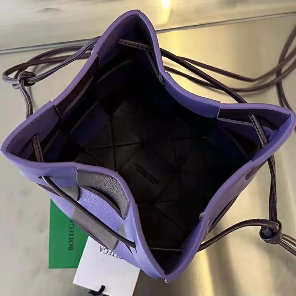 Bottega Veneta Small Cassette Cross-Body Bucket for Women in Purple
