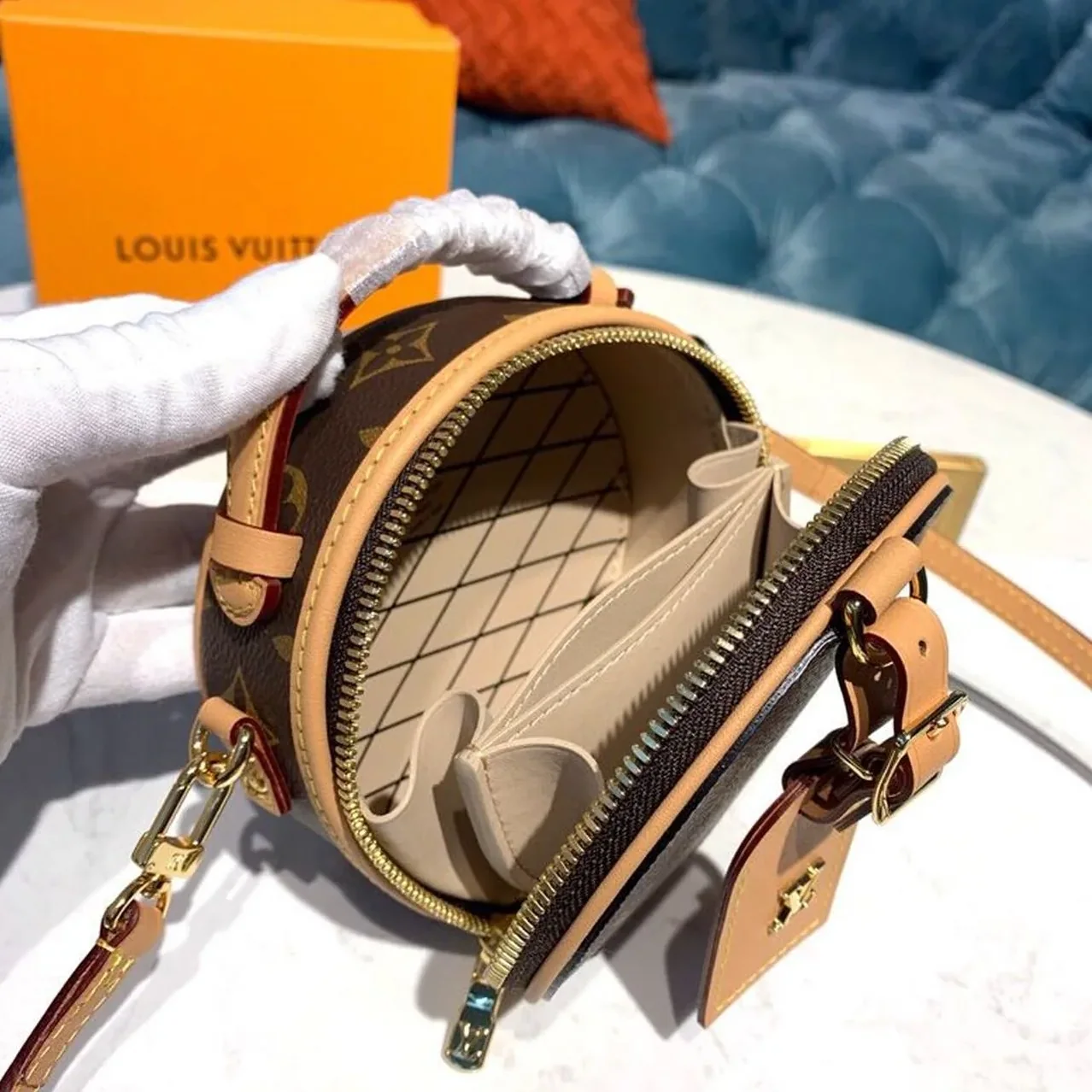 Louis Vuitton Mini Boite Chapeau Monogram Canvas Louis Vuitton Mini Boite Chapeau Monogram Canvas