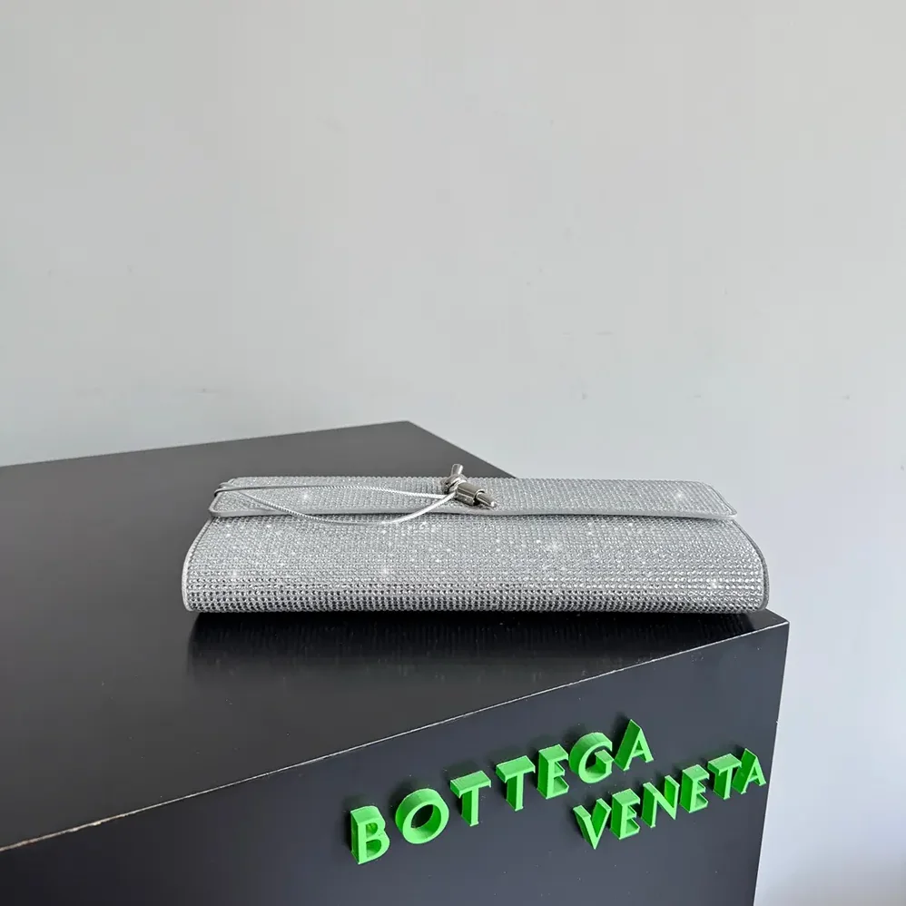 Bottega Veneta Andiamo Clutch for Women in Silver
