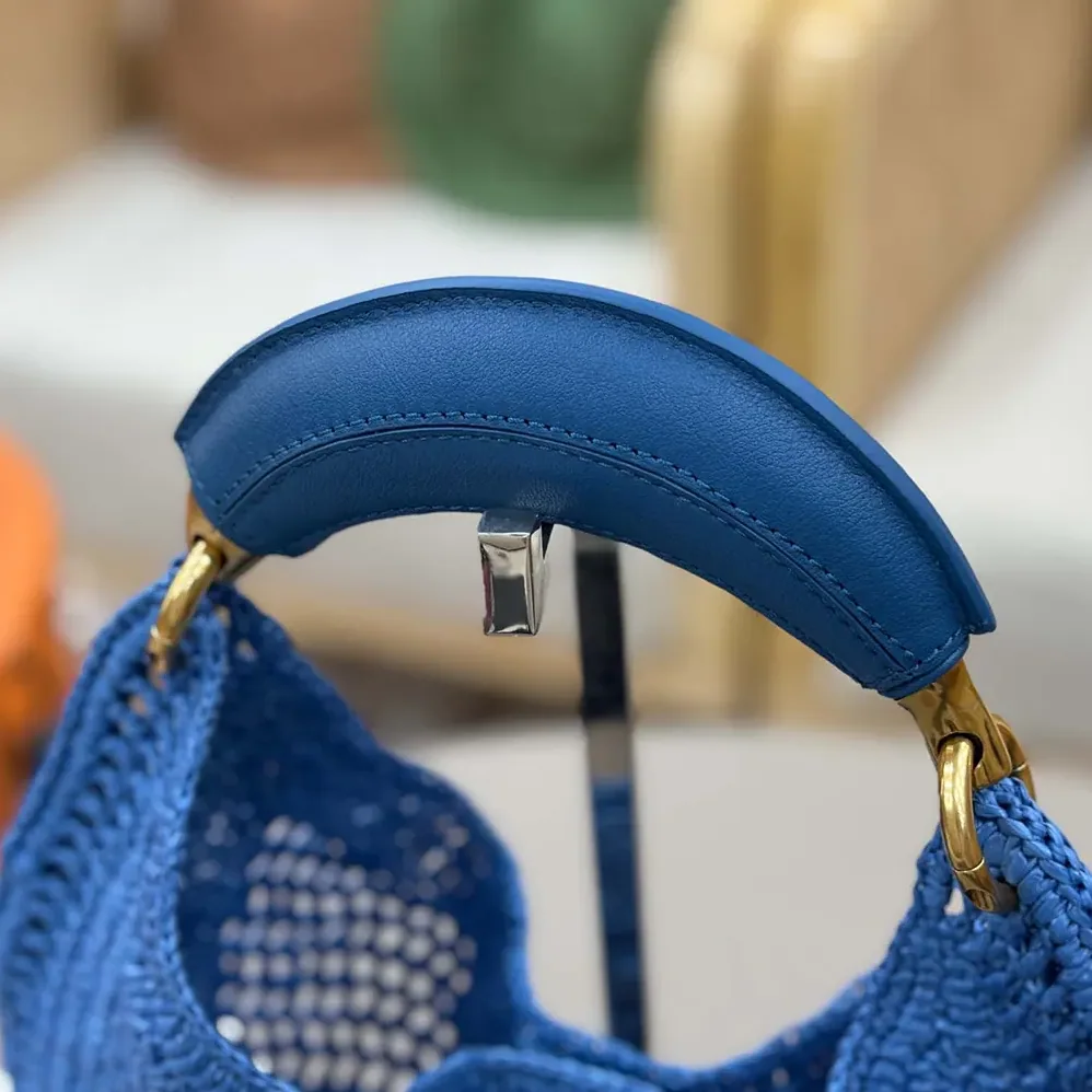 Chloe Summer Banana Hobo Bag In Raffia for Women in Blue