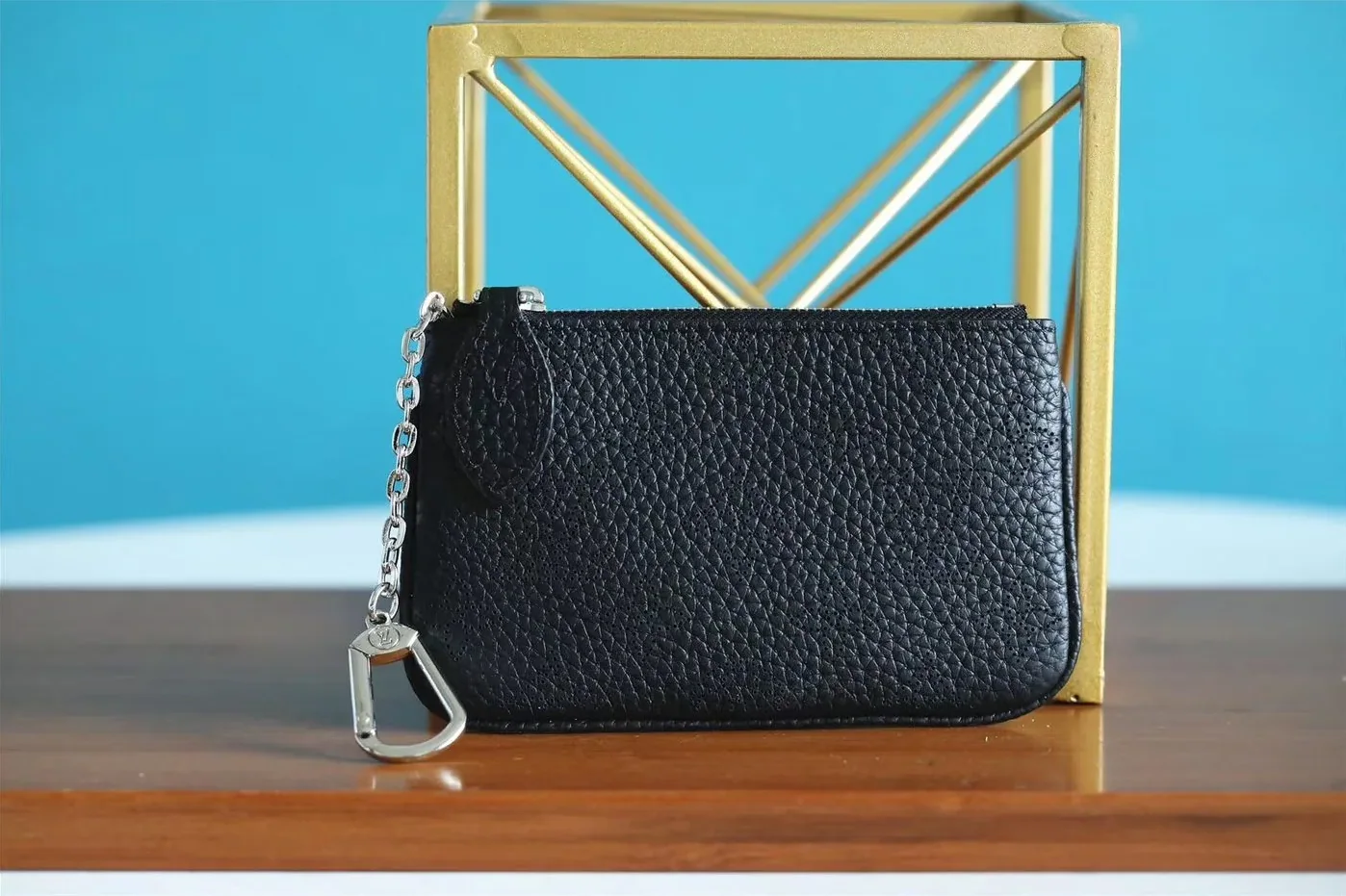 Louis Vuitton Key Pouch Mahina Black Louis Vuitton Key Pouch Mahina Black