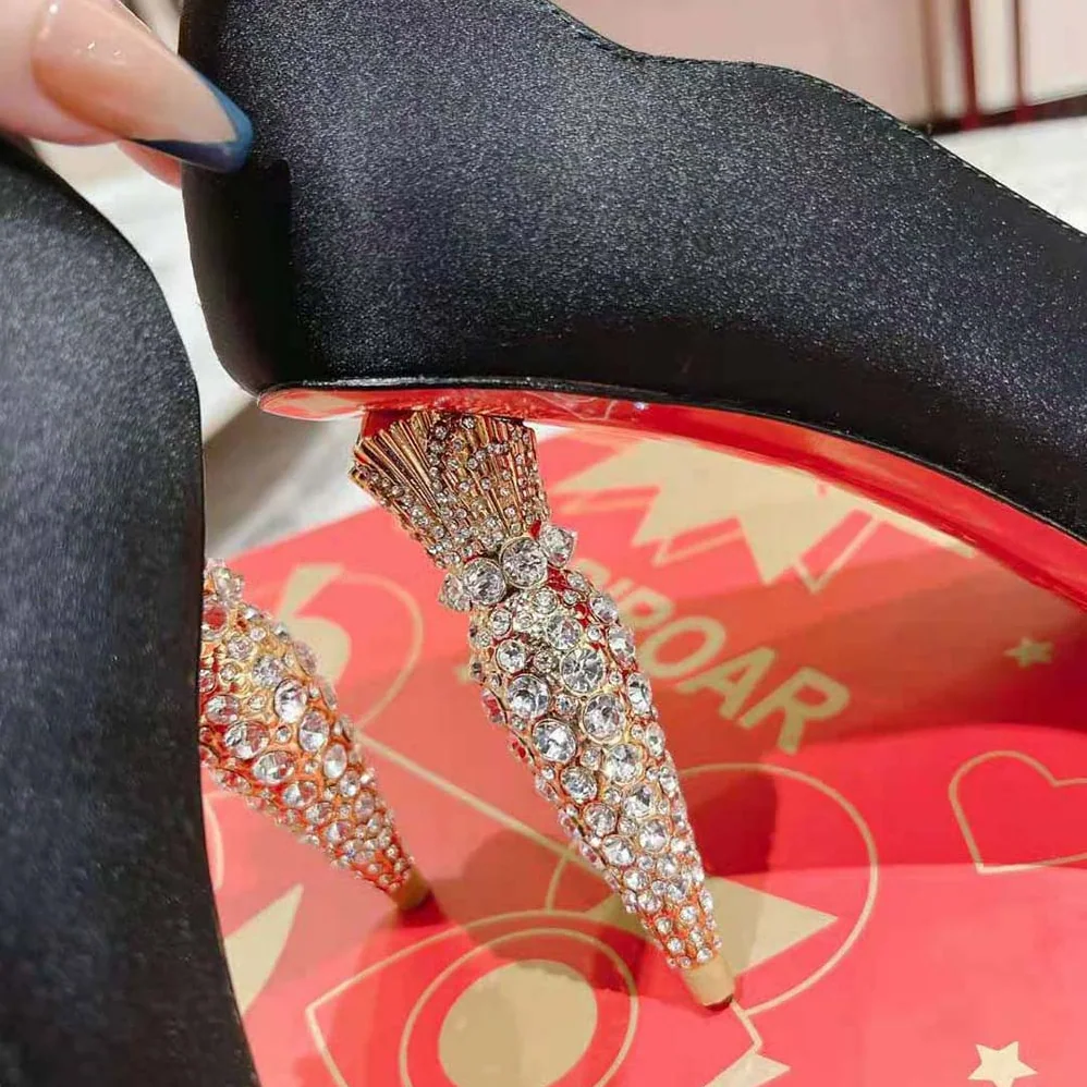 Christian Louboutin Lipstrass Pump 100 mm Heel Height for Women in Black Christian Louboutin Lipstrass Pump 100 mm Heel Height for Women in Black