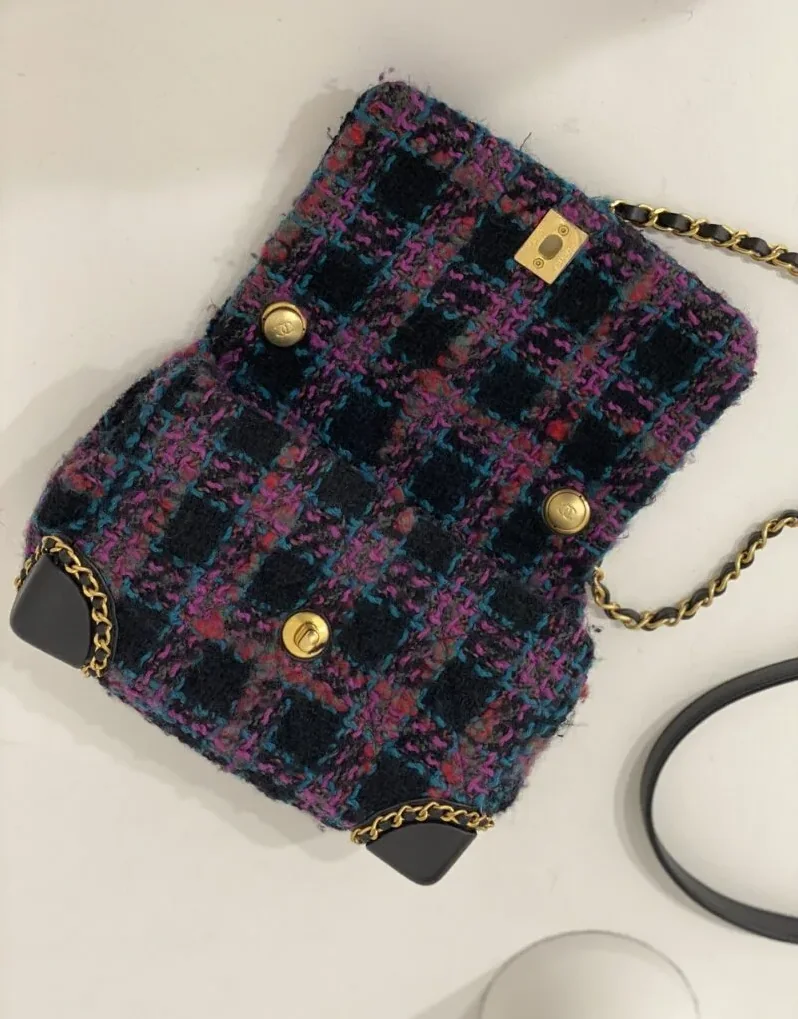 Chanel Mini Flap Bag Purple / Chanel Mini Flap Bag Purple /